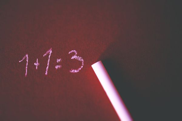 Matematyka w tle - jak pomaga w programowaniu?
